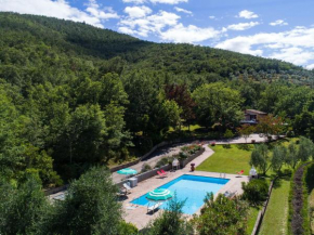 Villa on a hill with private pool nice view pizza oven and barbecue Castiglion Fiorentino